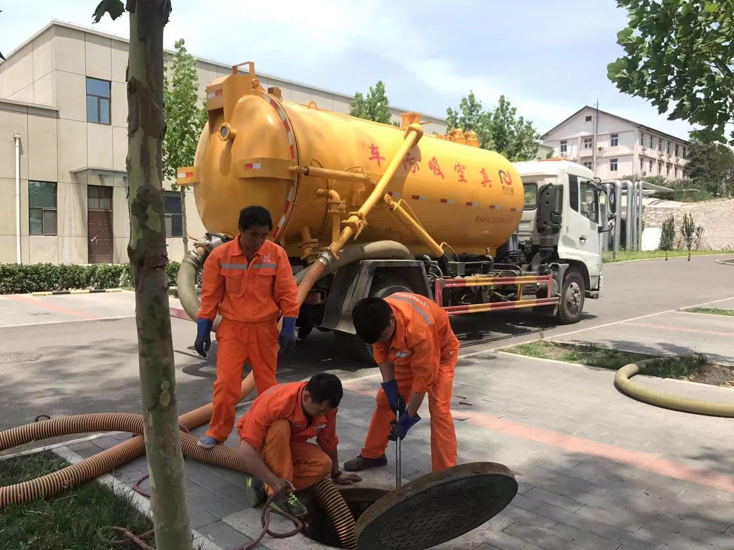 饶平化粪池清理与5-8吨吸粪车施工效率分析